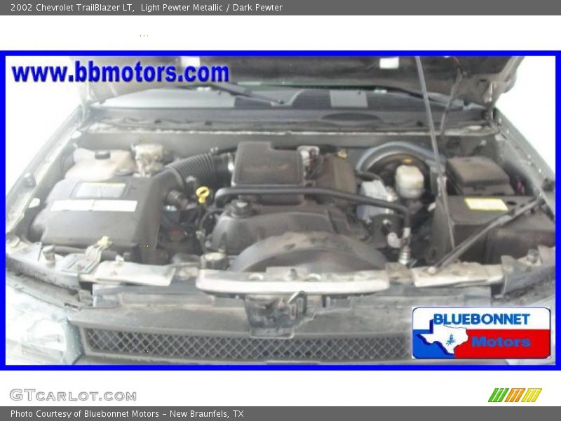 Light Pewter Metallic / Dark Pewter 2002 Chevrolet TrailBlazer LT