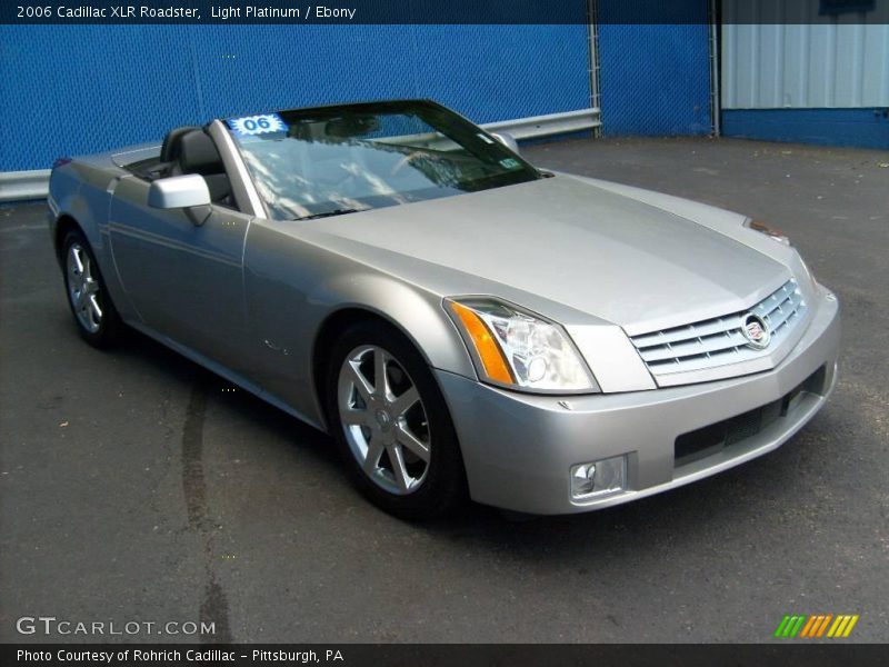 Light Platinum / Ebony 2006 Cadillac XLR Roadster