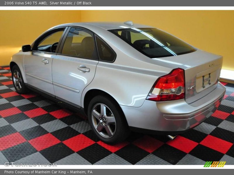 Silver Metallic / Off Black 2006 Volvo S40 T5 AWD