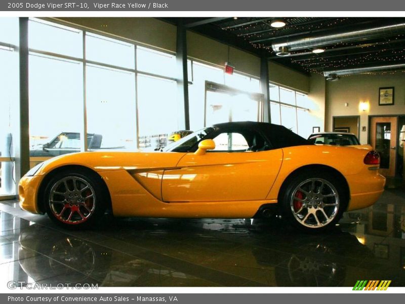 Viper Race Yellow / Black 2005 Dodge Viper SRT-10