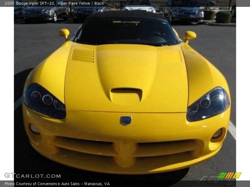 Viper Race Yellow / Black 2005 Dodge Viper SRT-10