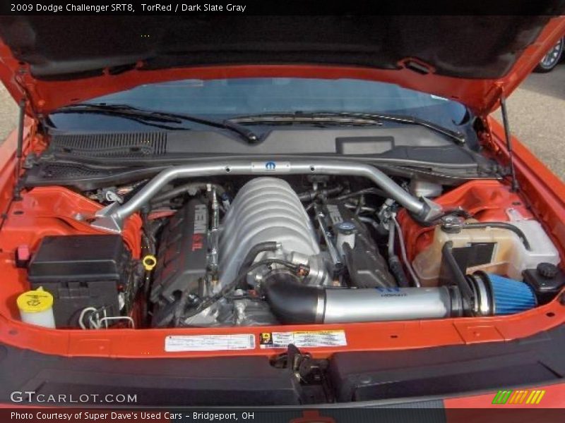 TorRed / Dark Slate Gray 2009 Dodge Challenger SRT8