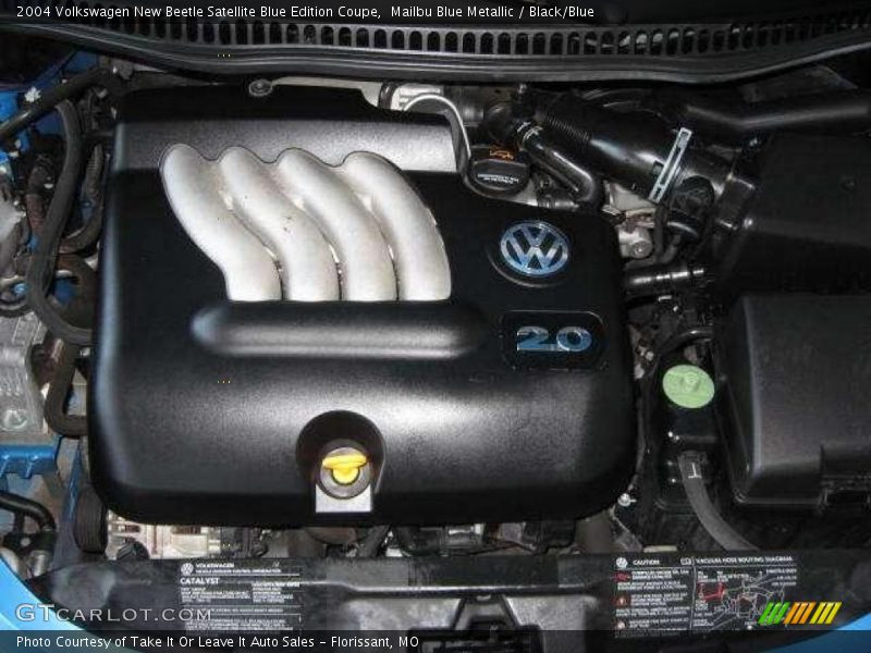 Mailbu Blue Metallic / Black/Blue 2004 Volkswagen New Beetle Satellite Blue Edition Coupe