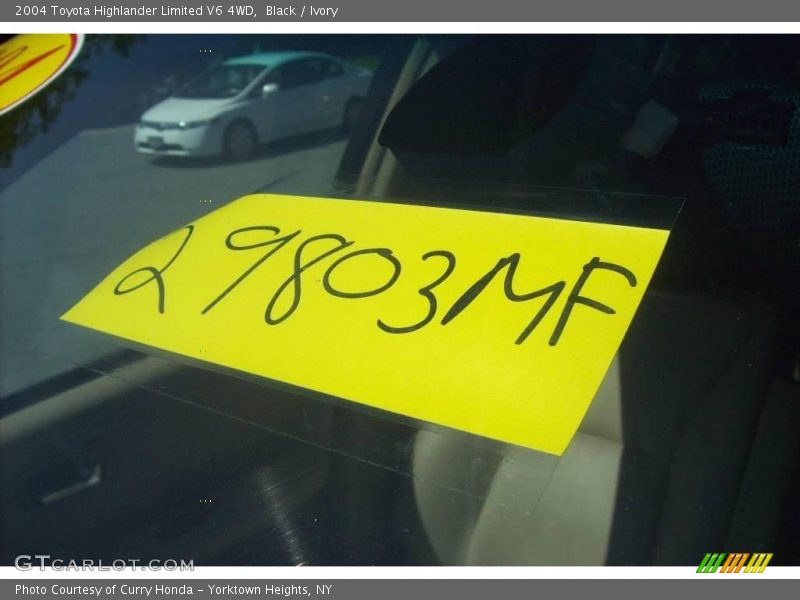 Black / Ivory 2004 Toyota Highlander Limited V6 4WD