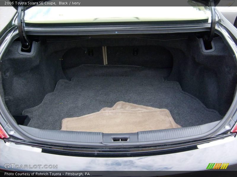 Black / Ivory 2006 Toyota Solara SE Coupe