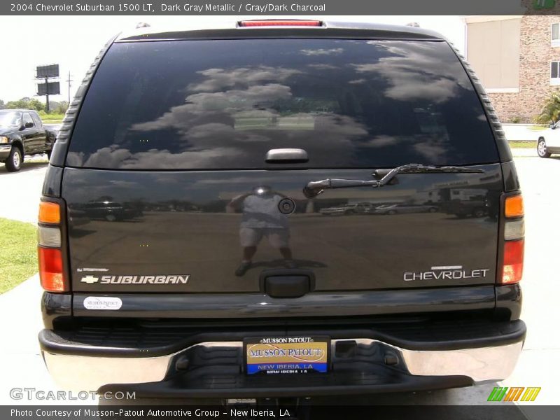 Dark Gray Metallic / Gray/Dark Charcoal 2004 Chevrolet Suburban 1500 LT