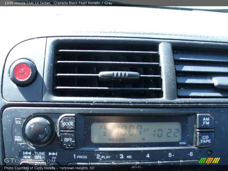 Granada Black Pearl Metallic / Gray 1996 Honda Civic LX Sedan