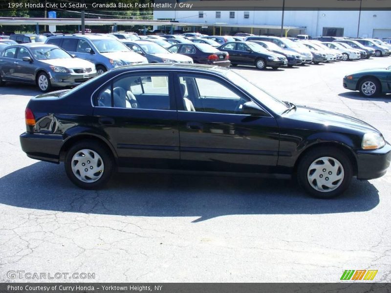 Granada Black Pearl Metallic / Gray 1996 Honda Civic LX Sedan