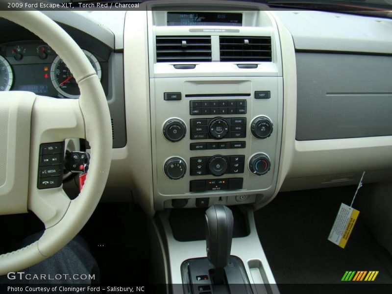Torch Red / Charcoal 2009 Ford Escape XLT