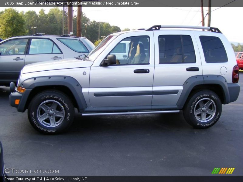 Bright Silver Metallic / Medium Slate Gray 2005 Jeep Liberty Renegade 4x4
