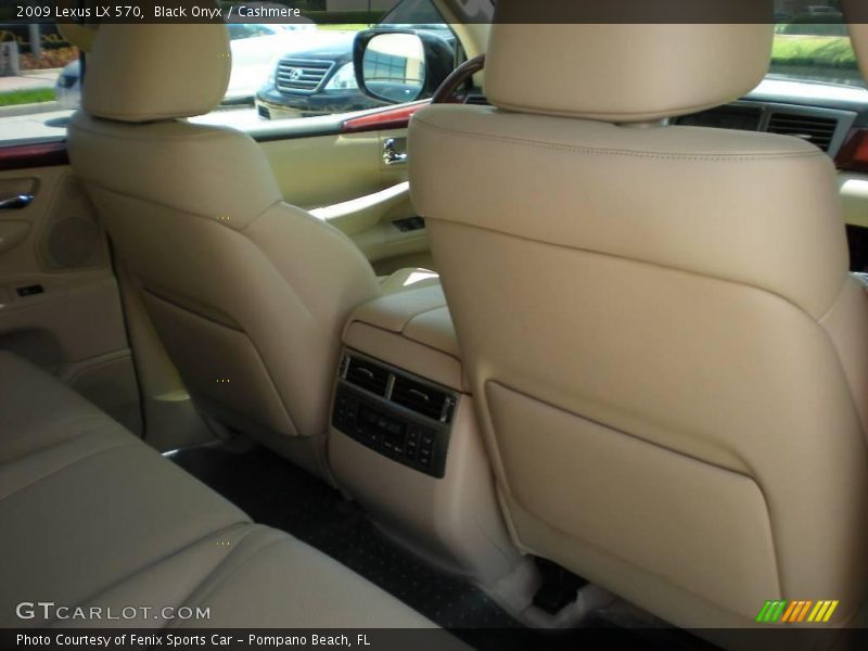 Black Onyx / Cashmere 2009 Lexus LX 570