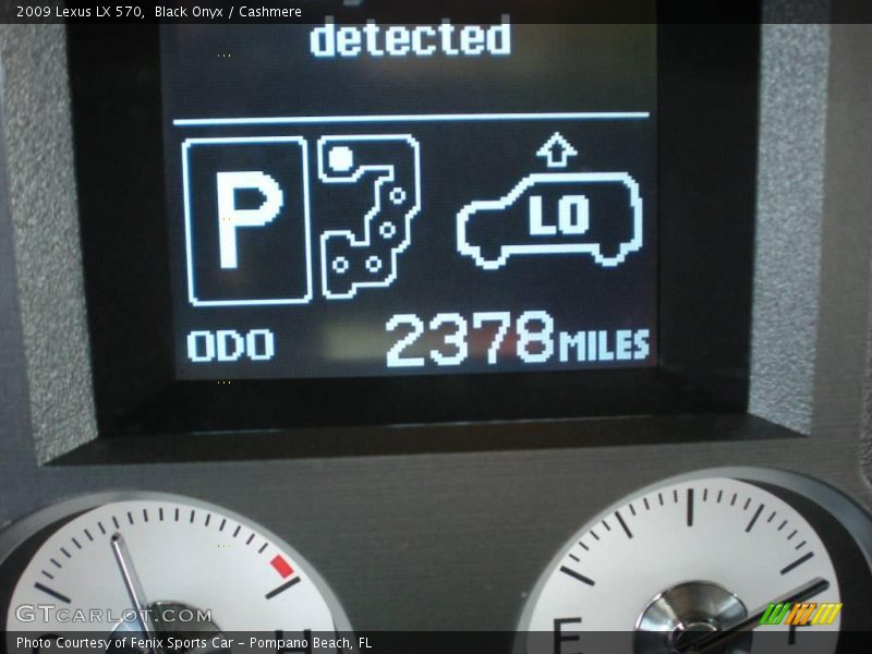 Black Onyx / Cashmere 2009 Lexus LX 570