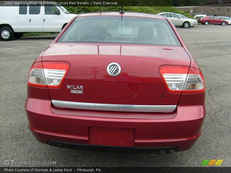 Vivid Red Metallic / Dark Charcoal 2007 Mercury Milan I4 Premier