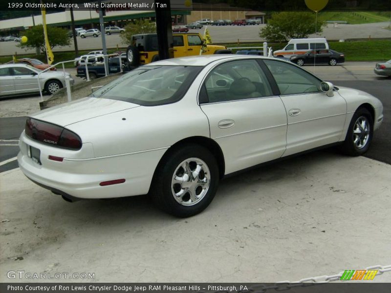 White Diamond Metallic / Tan 1999 Oldsmobile Aurora