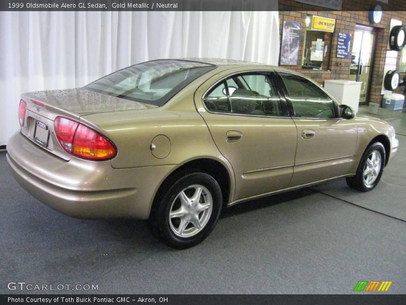 Gold Metallic / Neutral 1999 Oldsmobile Alero GL Sedan