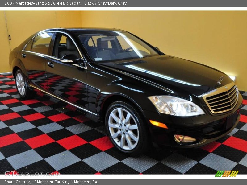 Black / Grey/Dark Grey 2007 Mercedes-Benz S 550 4Matic Sedan