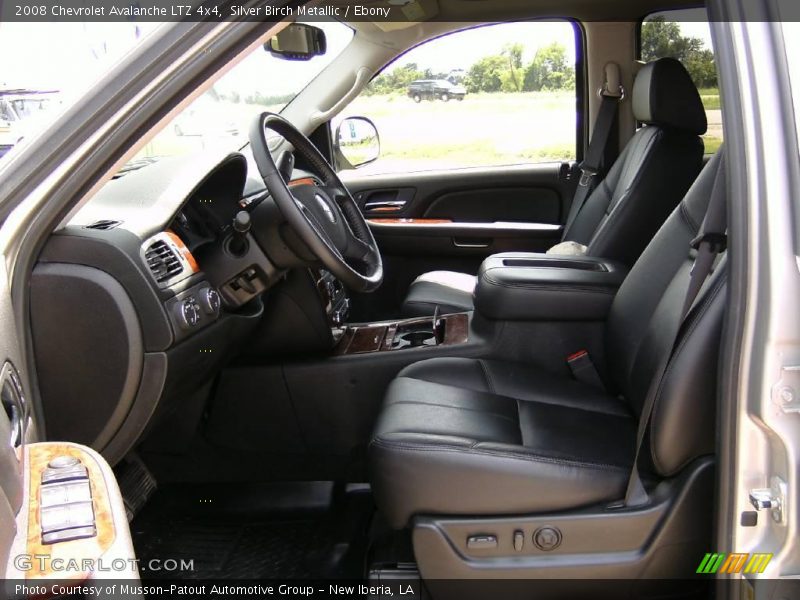 Silver Birch Metallic / Ebony 2008 Chevrolet Avalanche LTZ 4x4