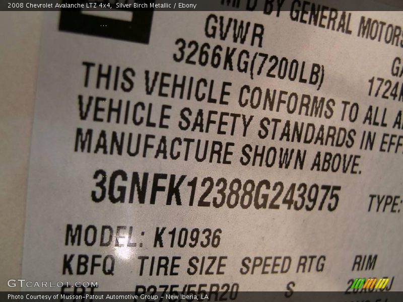 Silver Birch Metallic / Ebony 2008 Chevrolet Avalanche LTZ 4x4