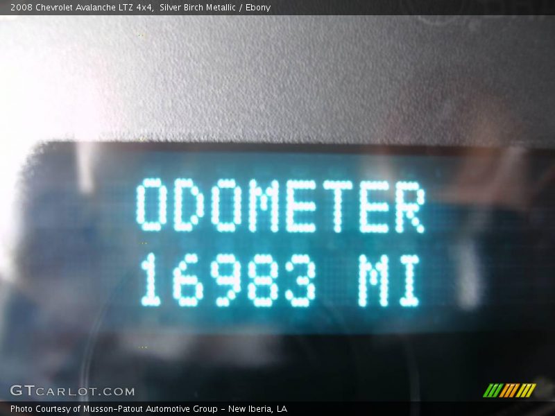 Silver Birch Metallic / Ebony 2008 Chevrolet Avalanche LTZ 4x4