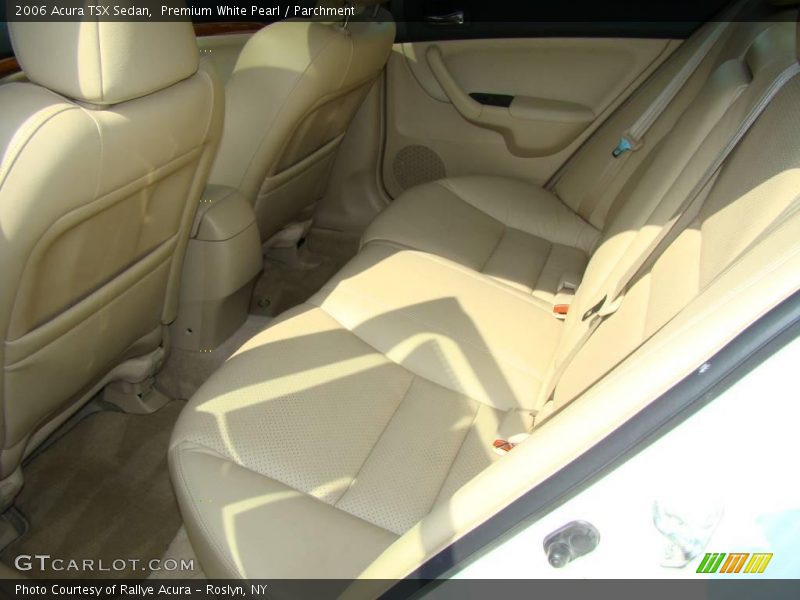 Premium White Pearl / Parchment 2006 Acura TSX Sedan