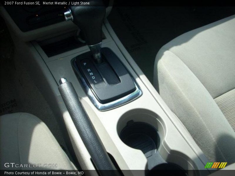 Merlot Metallic / Light Stone 2007 Ford Fusion SE