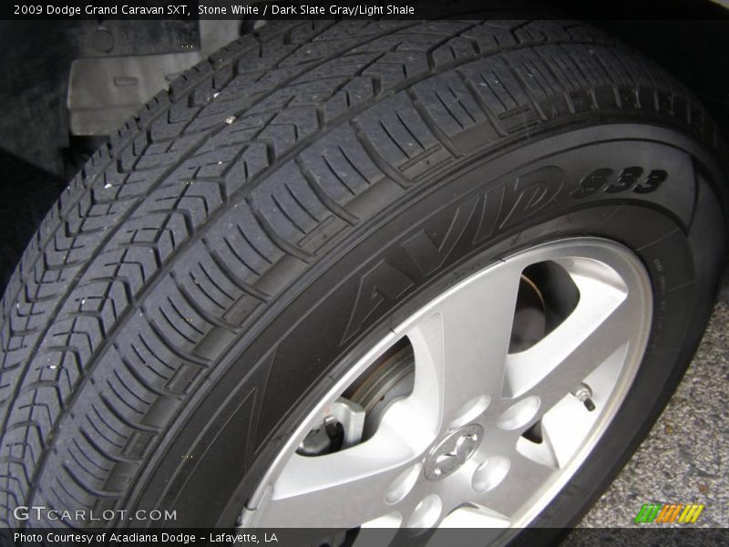 Stone White / Dark Slate Gray/Light Shale 2009 Dodge Grand Caravan SXT