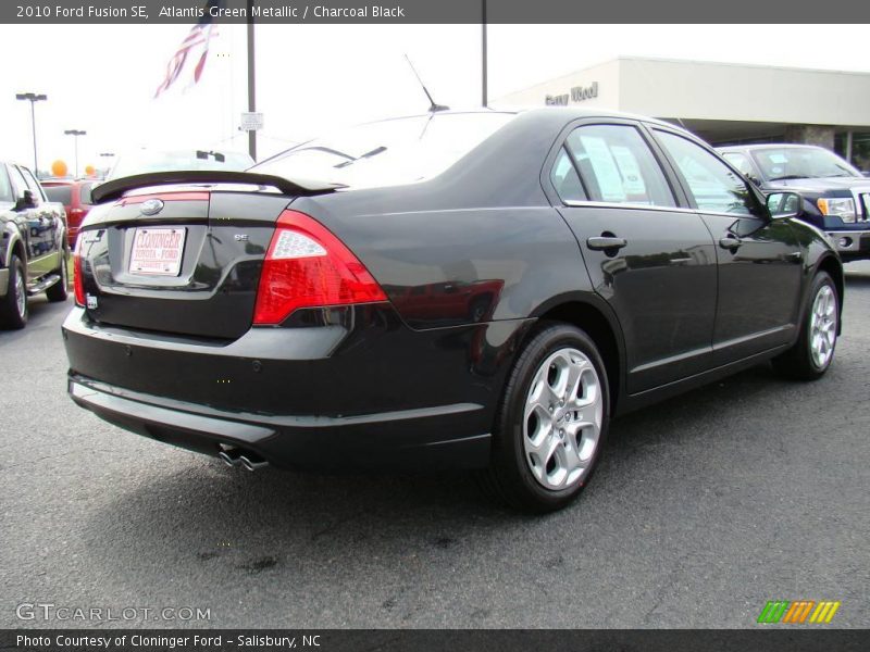 Atlantis Green Metallic / Charcoal Black 2010 Ford Fusion SE