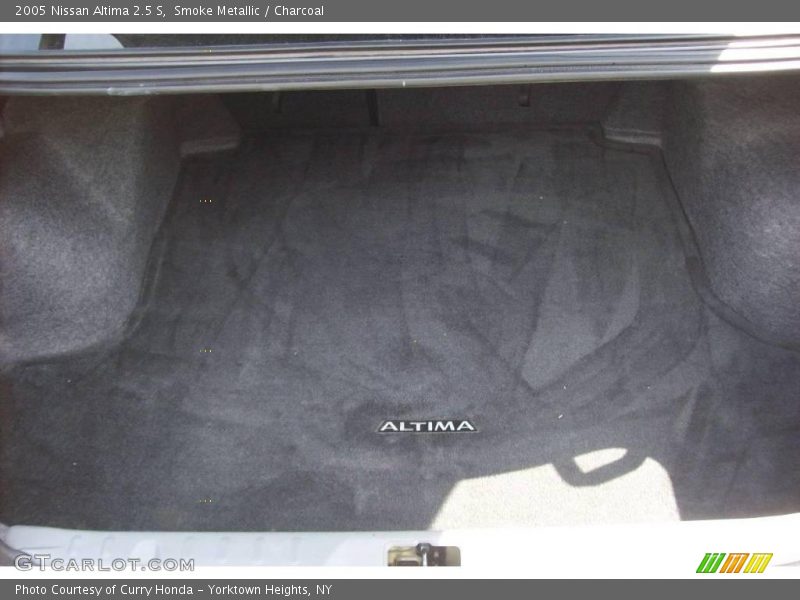 Smoke Metallic / Charcoal 2005 Nissan Altima 2.5 S