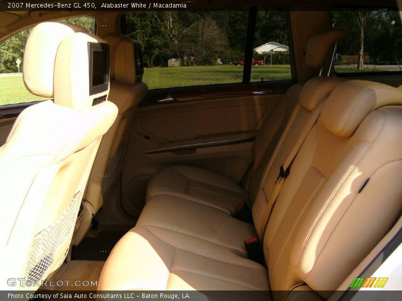 Alabaster White / Macadamia 2007 Mercedes-Benz GL 450