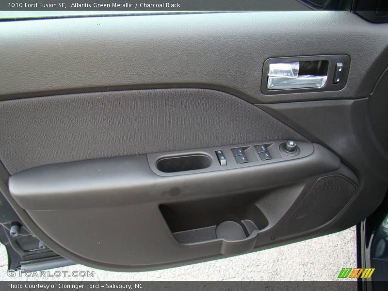 Atlantis Green Metallic / Charcoal Black 2010 Ford Fusion SE