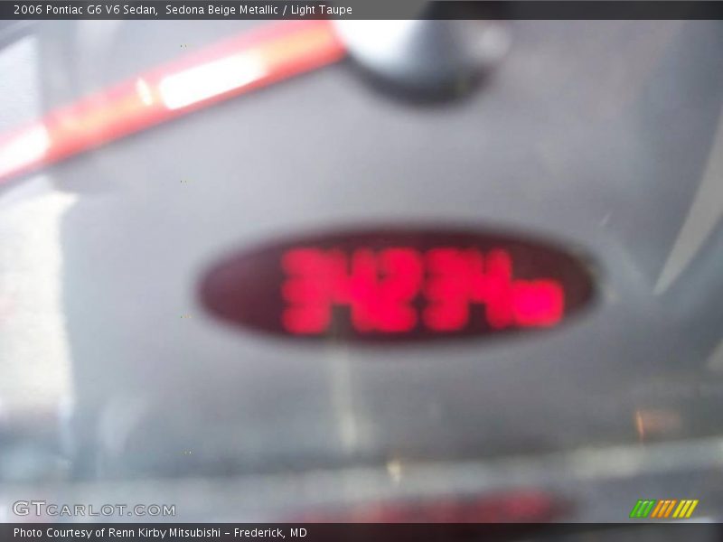 Sedona Beige Metallic / Light Taupe 2006 Pontiac G6 V6 Sedan