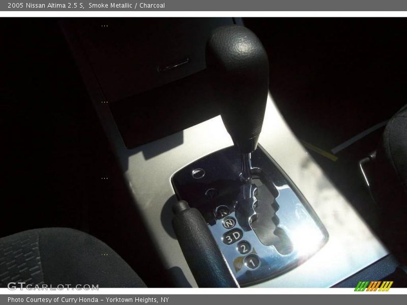 Smoke Metallic / Charcoal 2005 Nissan Altima 2.5 S