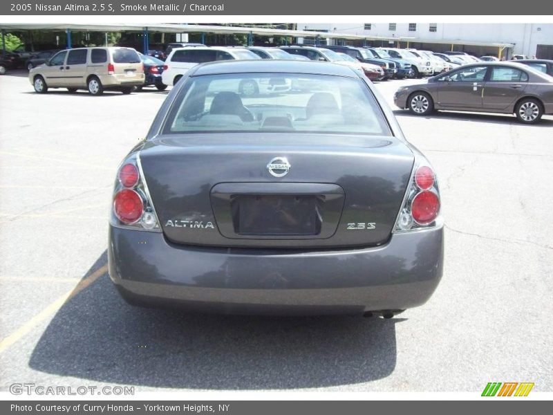 Smoke Metallic / Charcoal 2005 Nissan Altima 2.5 S