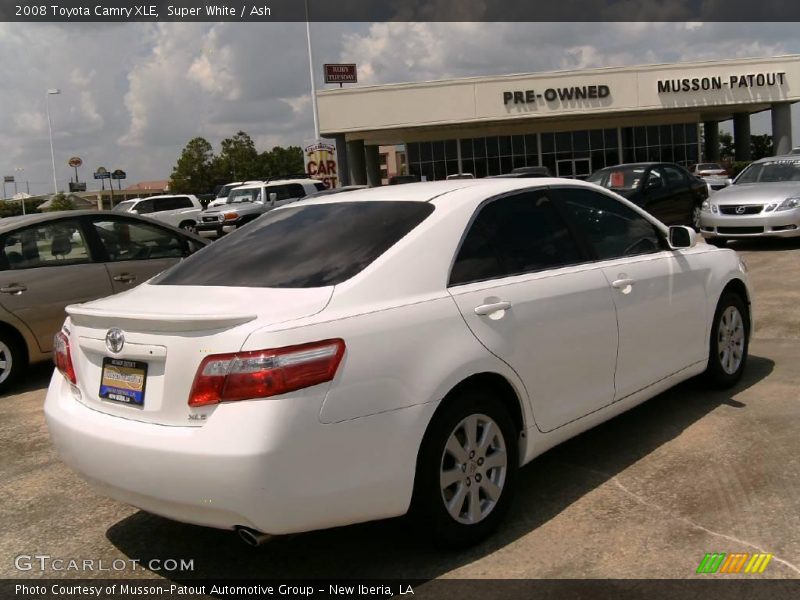 Super White / Ash 2008 Toyota Camry XLE