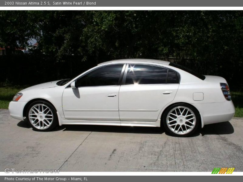 Satin White Pearl / Blond 2003 Nissan Altima 2.5 S