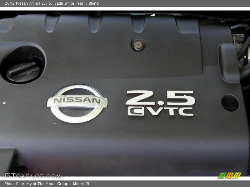 Satin White Pearl / Blond 2003 Nissan Altima 2.5 S