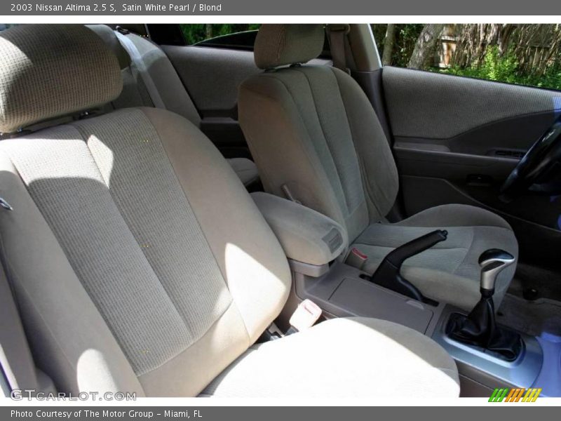 Satin White Pearl / Blond 2003 Nissan Altima 2.5 S