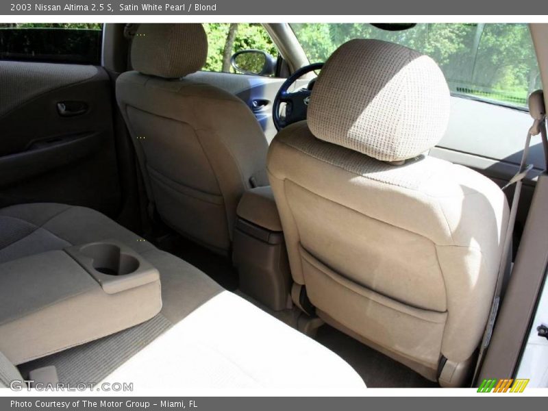Satin White Pearl / Blond 2003 Nissan Altima 2.5 S