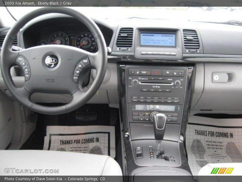 Ebony Black / Gray 2009 Kia Amanti