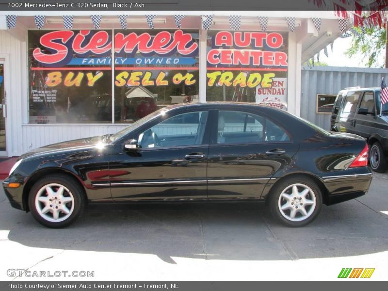 Black / Ash 2002 Mercedes-Benz C 320 Sedan