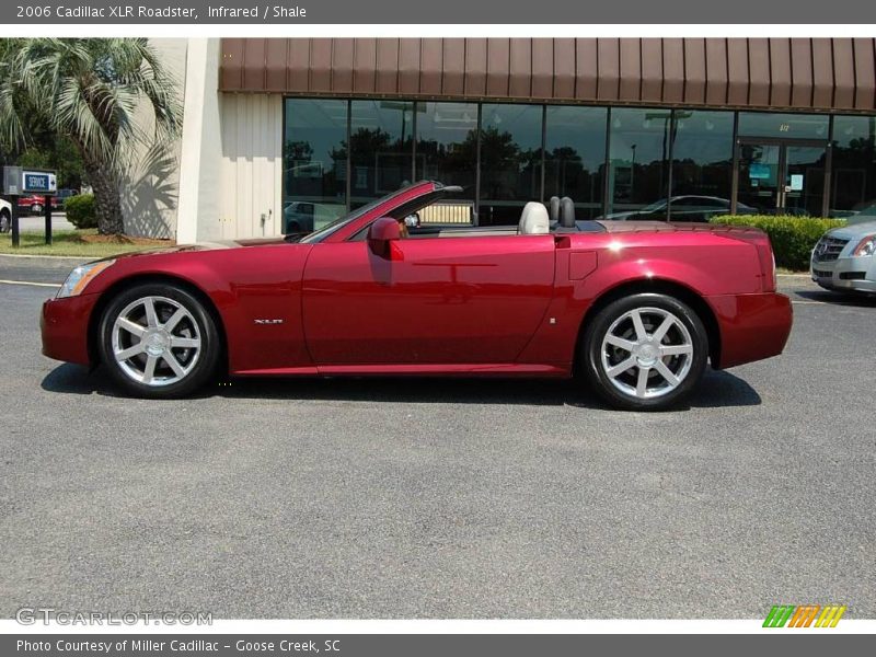 Infrared / Shale 2006 Cadillac XLR Roadster