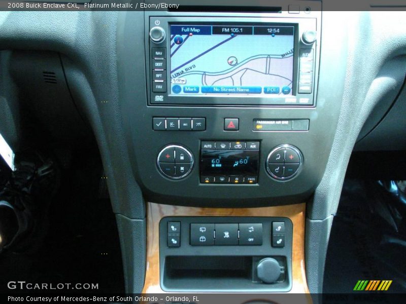 Platinum Metallic / Ebony/Ebony 2008 Buick Enclave CXL