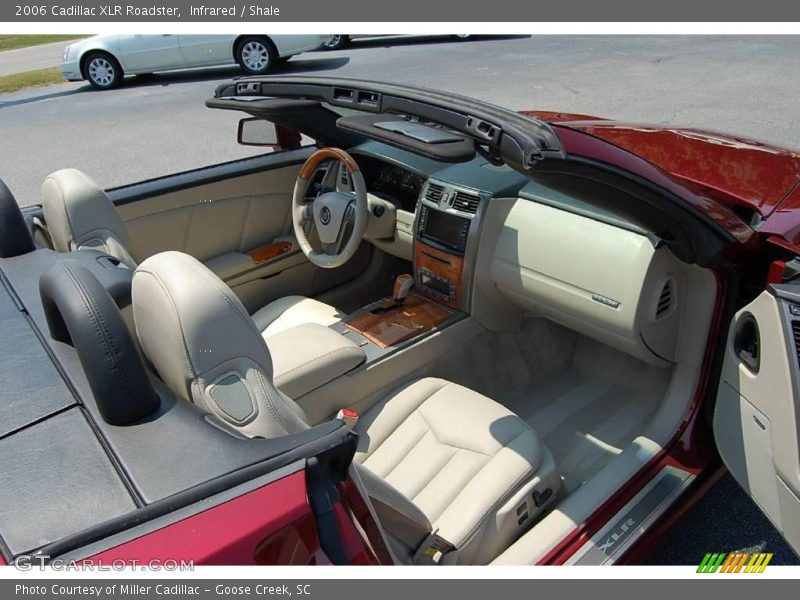 Infrared / Shale 2006 Cadillac XLR Roadster