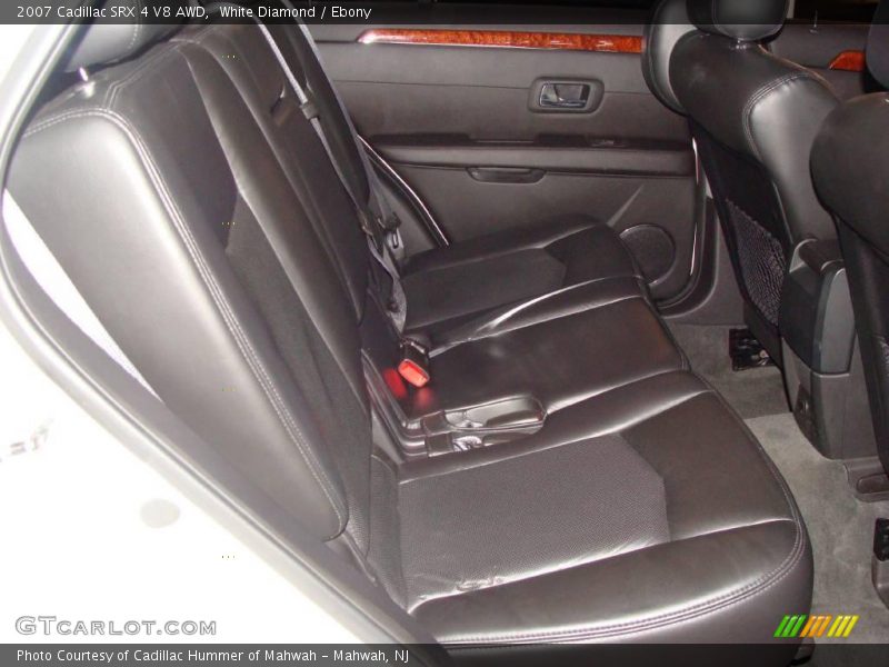 White Diamond / Ebony 2007 Cadillac SRX 4 V8 AWD