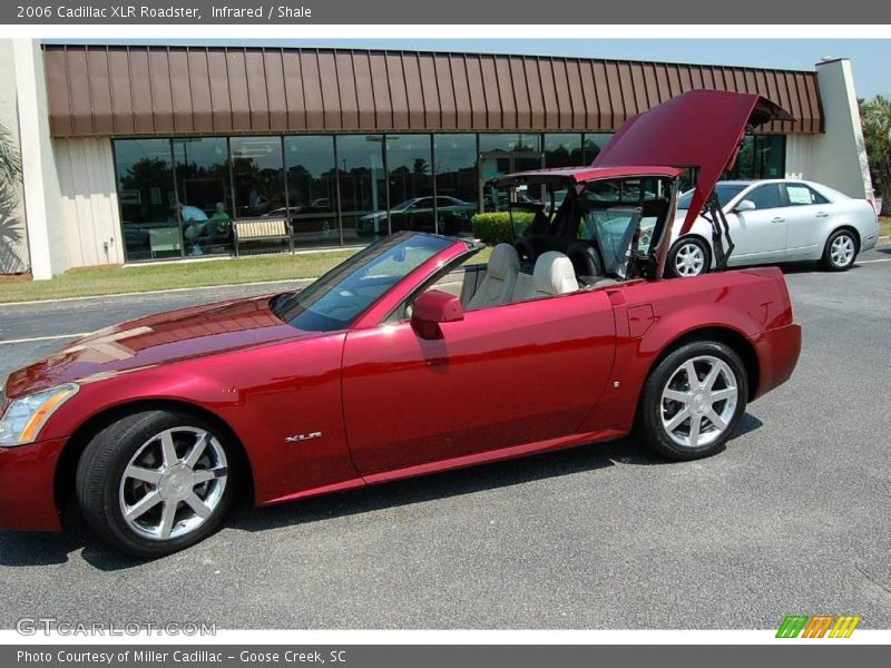 Infrared / Shale 2006 Cadillac XLR Roadster