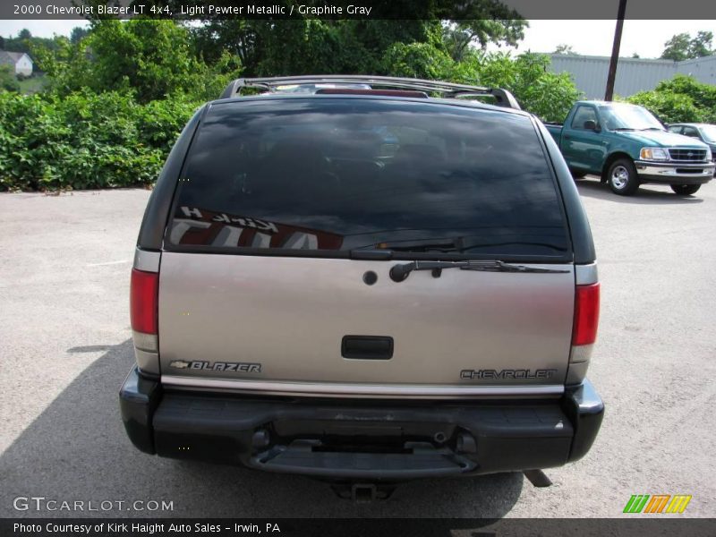 Light Pewter Metallic / Graphite Gray 2000 Chevrolet Blazer LT 4x4