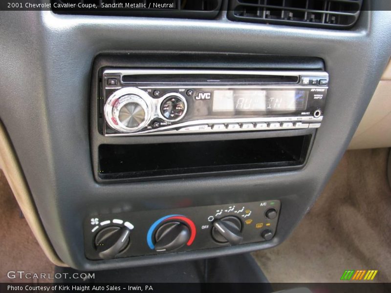 Sandrift Metallic / Neutral 2001 Chevrolet Cavalier Coupe