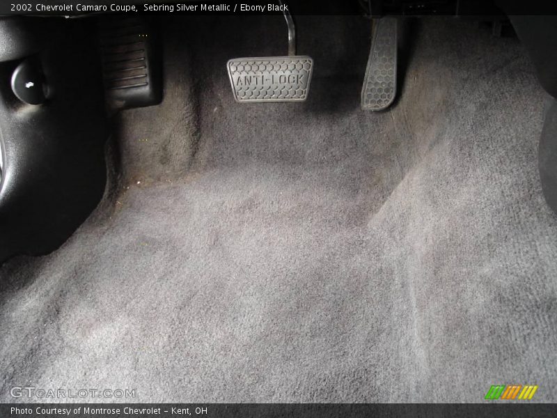 Sebring Silver Metallic / Ebony Black 2002 Chevrolet Camaro Coupe