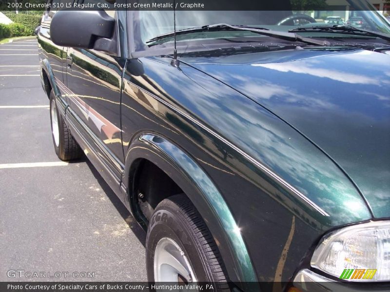 Forest Green Metallic / Graphite 2002 Chevrolet S10 LS Regular Cab