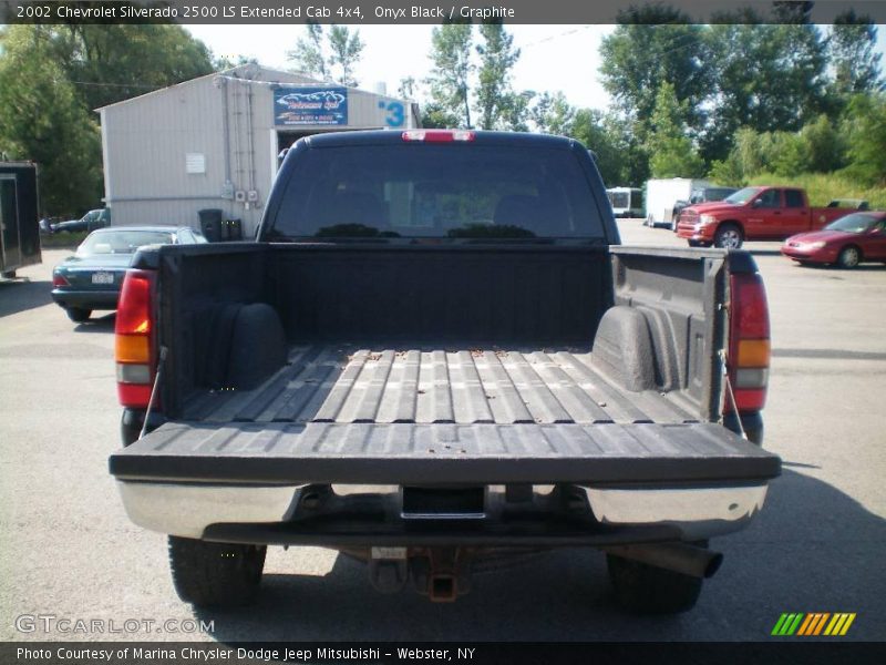 Onyx Black / Graphite 2002 Chevrolet Silverado 2500 LS Extended Cab 4x4